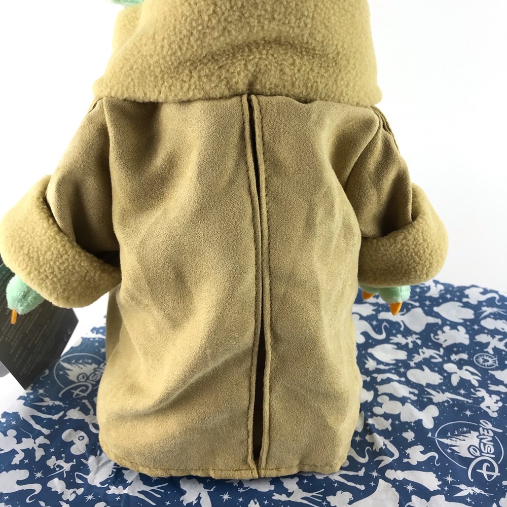 The Child Plush Star Wars The Mandalorian IN HAND - Picture 7 of 8
